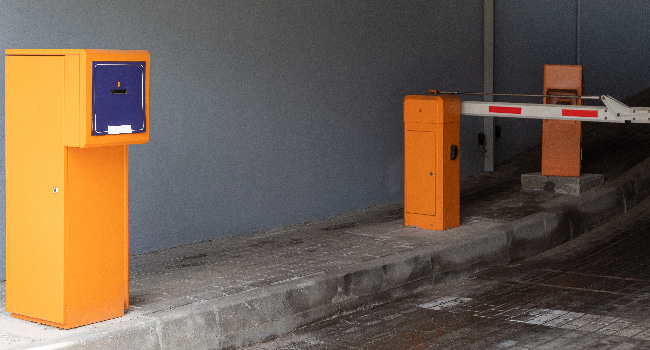 Speed Optimization Through Advanced Dock Door Technology