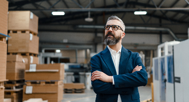 When Should a U.S. Business Outsource to a 3PL