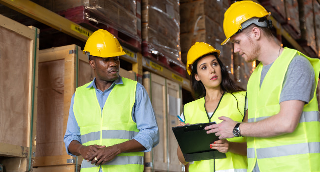 Labor Allocation Strategies for Smooth Liquidation