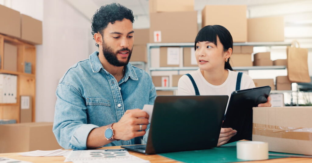 Cycle Counting vs. Year-End Inventory Count: Which One Saves More Costs?