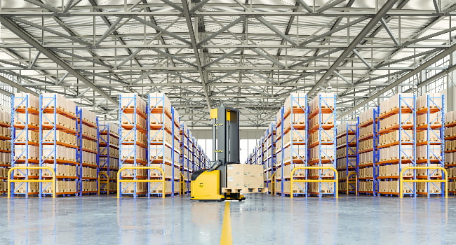 Scalability and Flexibility in Warehousing