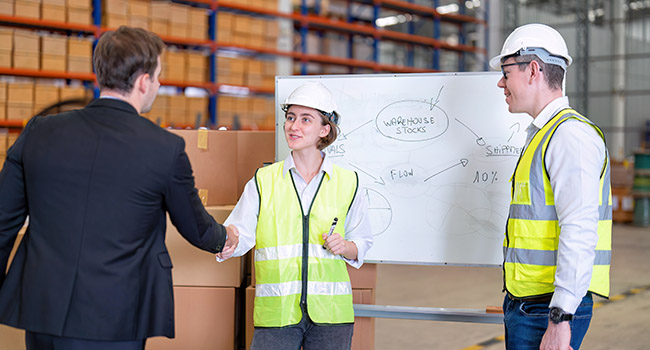 Choosing the Right Logistics Partner