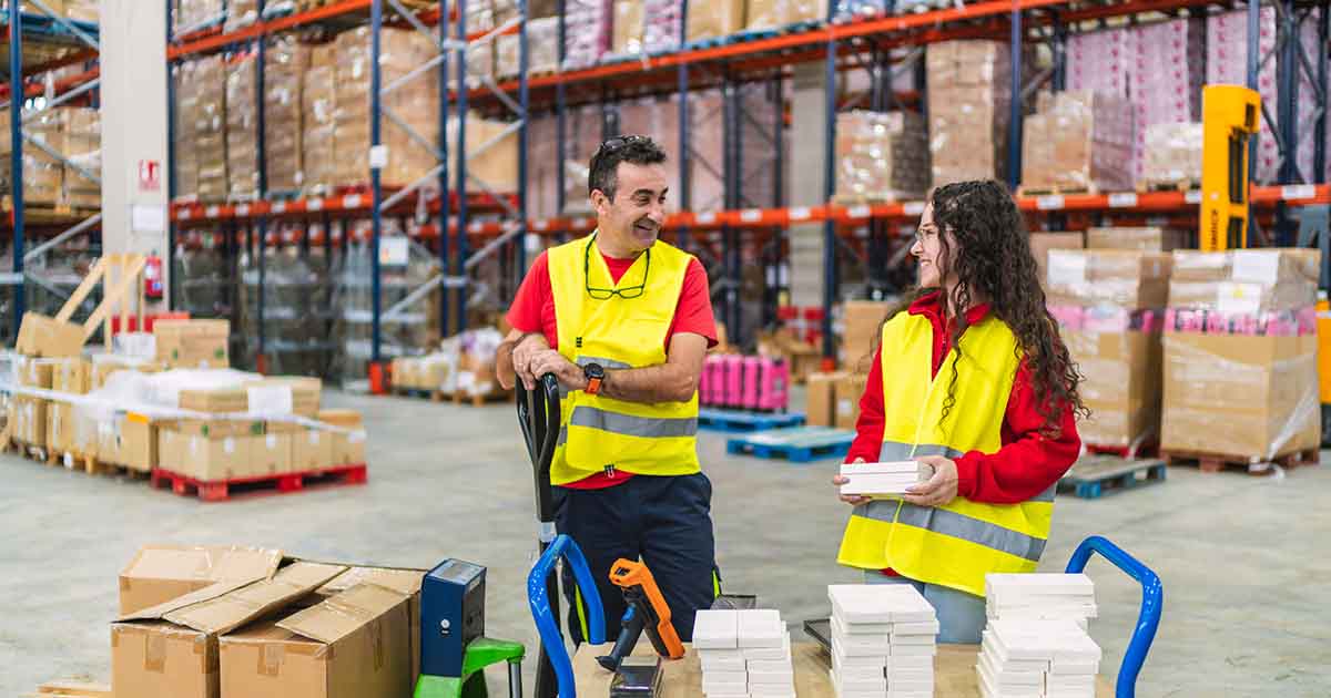 Behind the Scenes How Lumper Services Optimize Warehouse Throughput