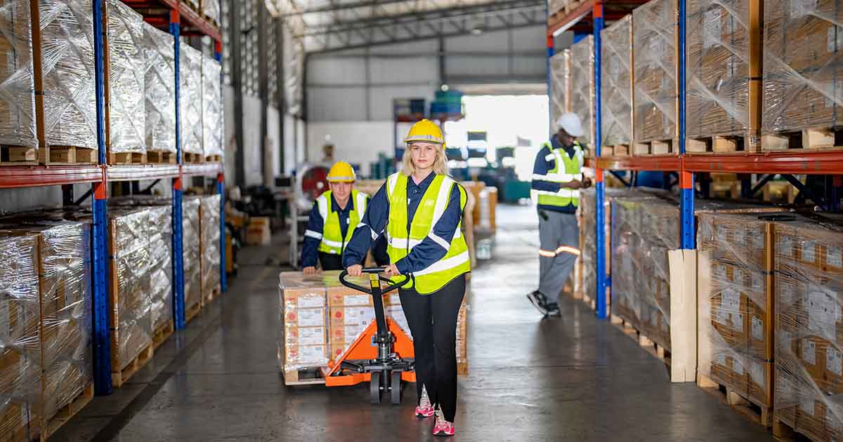 Benefits of On-Demand Travel Labor for Manufacturing & Warehouse Facilities