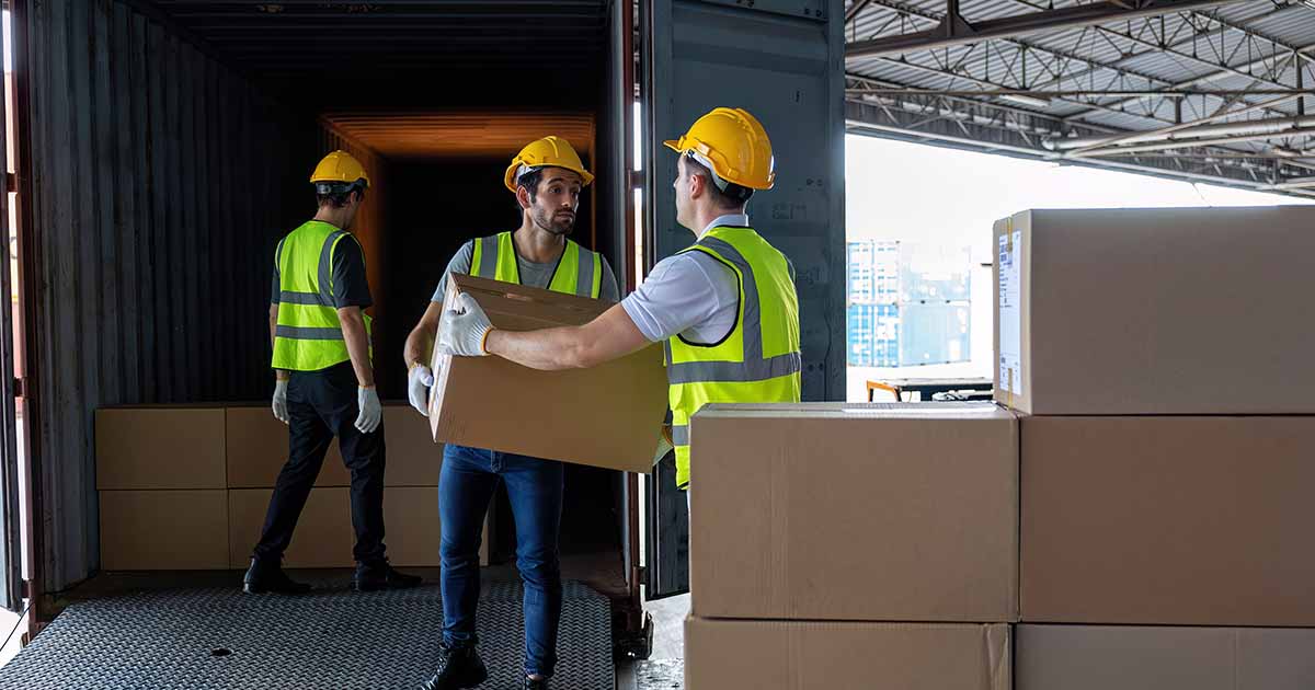 What Is a Lumper Fee in Logistics? Everything Shippers & Carriers Should Know