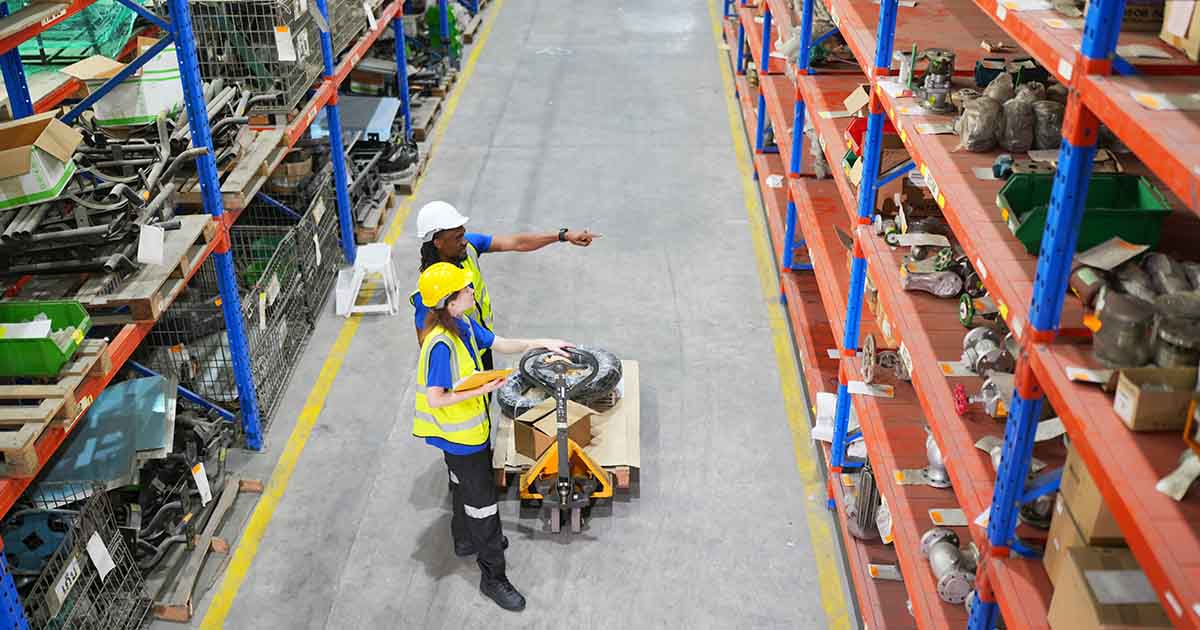 Fulfillment Warehouse vs Traditional Warehouse: Key Differences Explained